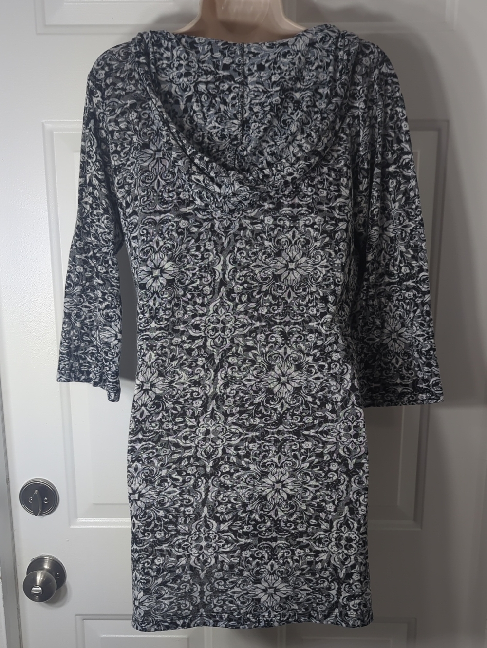 Marika The Balance Collection Hooded Damask/Medallion Print Tunic Dress